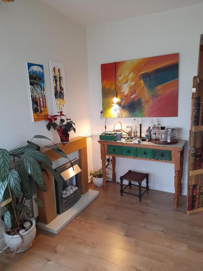 Annaswood B&B Cahir Exteriör bild